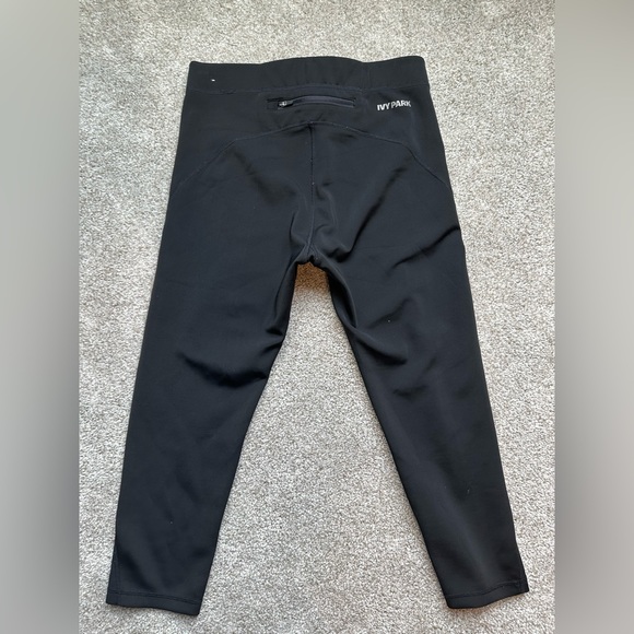 IVY PARK Black Capri Leggings with Pocket on Back - Picture 2 of 5